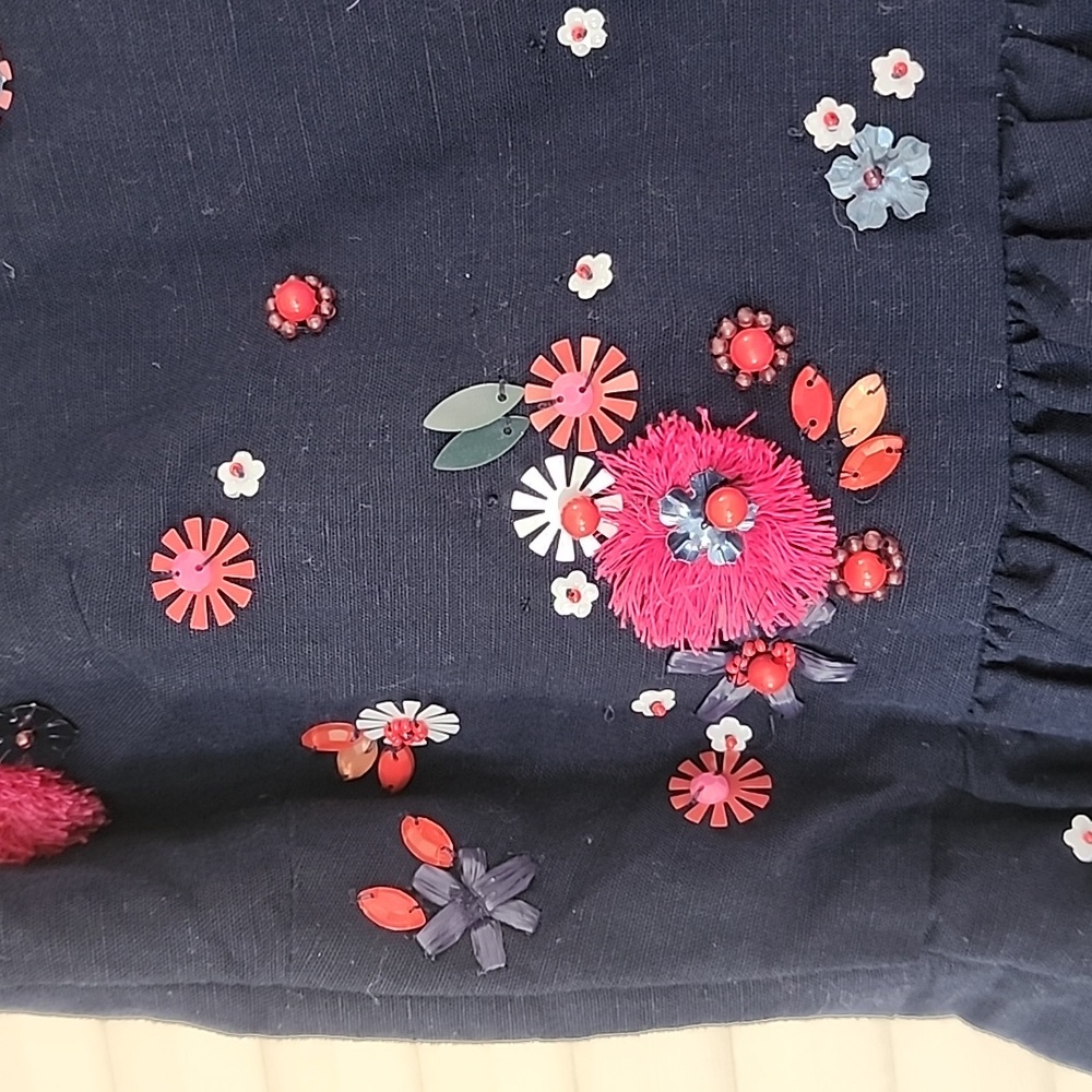 J CREW TOP - Picture 3 of 4